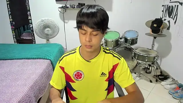 Zack falcon online show from March 17, 2026, 2:27 am