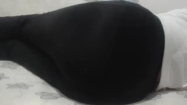 Kittywhiteass online show from March 7, 2025, 8:45 am