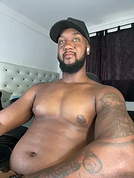 blackdrey18 online show from August 6, 2026, 1:24 pm