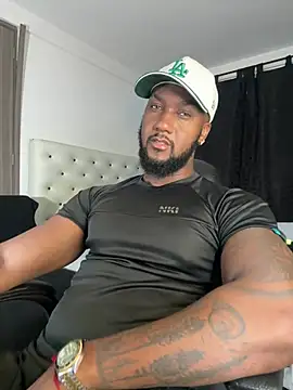 blackdrey18 online show from August 7, 2026, 1:29 am