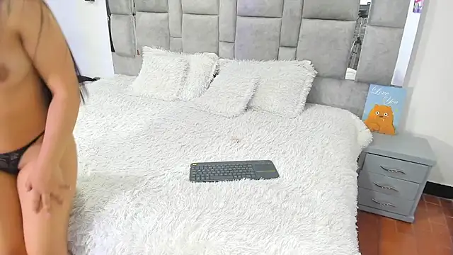 Candy And Andy  online show from February 19, 2025, 6:43 pm