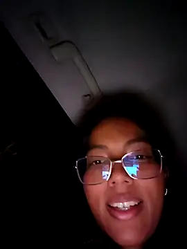 Snapshot of SheenaBrooke chatting on December 24, 2024, 3:38 am SheenaBrooke online show from December 24, 2024, 3:38 am