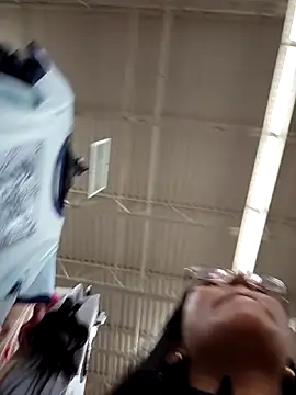 Snapshot of SheenaBrooke chatting on October 9, 2025, 6:17 pm SheenaBrooke online show from October 9, 2025, 6:17 pm