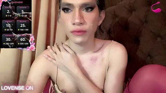 QUEEN LILITH online show from June 11, 2026, 8:01 am
