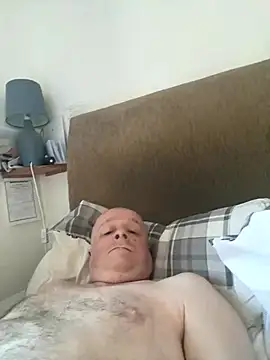 locallad88 online show from September 21, 2025, 7:32 am