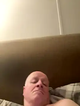 locallad88 online show from November 6, 2025, 11:15 pm