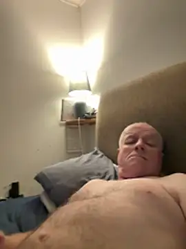 locallad88 online show from June 11, 2026, 9:46 pm