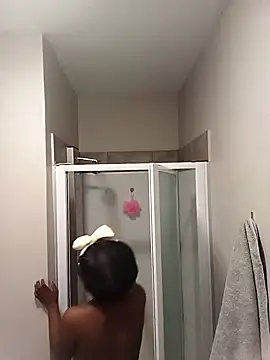 khonnieyouslut online show from April 5, 2026, 10:01 am