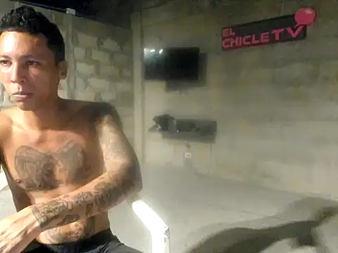 EL-CHICLE-TV online show from December 20, 2024, 7:33 am