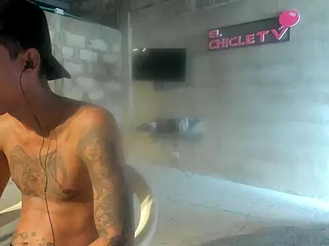 EL-CHICLE-TV online show from December 26, 2024, 9:58 pm