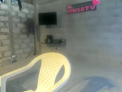 EL-CHICLE-TV online show from January 11, 2025, 2:36 pm