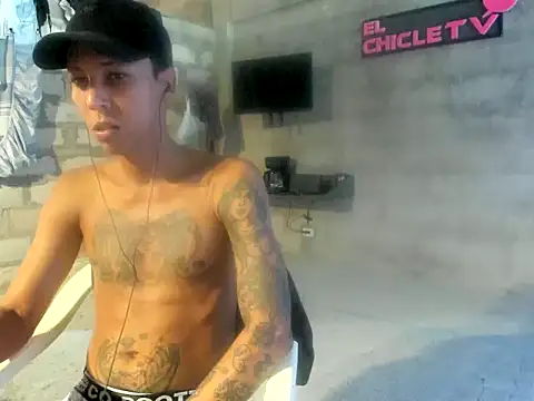 EL-CHICLE-TV online show from January 12, 2025, 1:37 pm