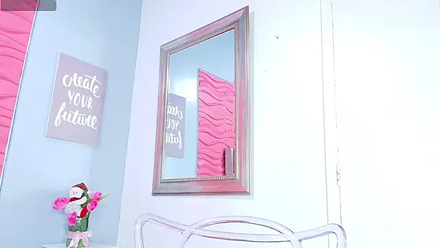  Valeria Brown online show from December 22, 2024, 2:38 pm