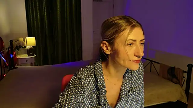 ZoeGrant online show from July 2, 2026, 5:41 pm