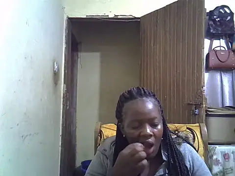 Ebonyceline online show from March 3, 2026, 7:53 pm