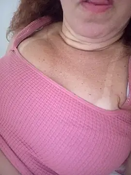 Snapshot of CASADASIGILO2 chatting on November 4, 2025, 12:59 pm CASADASIGILO2 online show from November 4, 2025, 12:59 pm