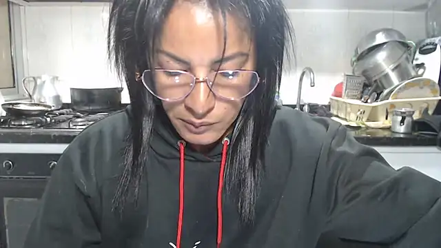 kateleyagrey online show from May 2, 2026, 8:25 pm