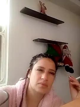 Violeta hornny online show from December 24, 2024, 2:22 pm