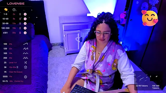 Violeta hornny online show from February 3, 2025, 11:05 pm
