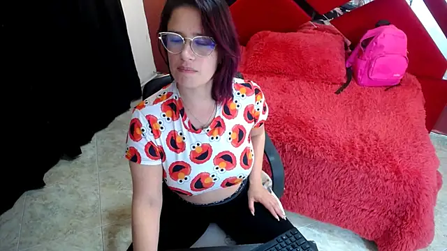 Violeta hornny online show from March 18, 2025, 8:48 pm