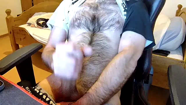 Snapshot of KmlBI26 chatting on March 6, 2026, 9:50 am KmlBI26 online show from March 6, 2026, 9:50 am