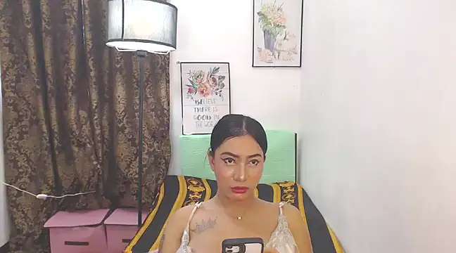 Snapshot of MYGREATLOLLIPOP chatting on February 8, 2025, 4:03 am MYGREATLOLLIPOP online show from February 8, 2025, 4:03 am