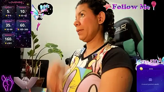 Hot Brunette34 online show from January 10, 2025, 3:18 am