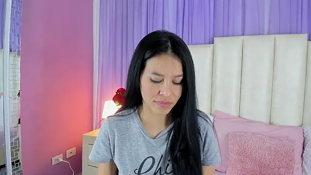 lulumars online show from December 10, 2024, 10:06 am