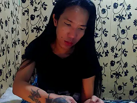 Snapshot of AsianNaughtiesMistress chatting on February 13, 2026, 11:17 am AsianNaughtiesMistress online show from February 13, 2026, 11:17 am