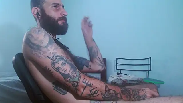 Tatted21xxx online show from September 27, 2025, 3:39 pm