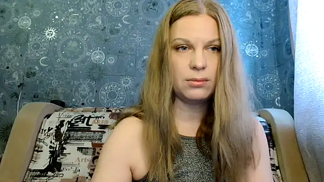 Snapshot of BlondeFox chatting on March 9, 2026, 3:21 am BlondeFox online show from March 9, 2026, 3:21 am