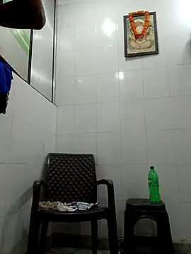 Manmohini123 online show from September 18, 2025, 5:42 am