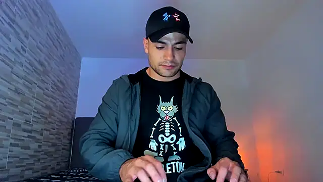 Snapshot of nicolas_herrera chatting on December 26, 2024, 11:35 pm nicolas herrera online show from December 26, 2024, 11:35 pm