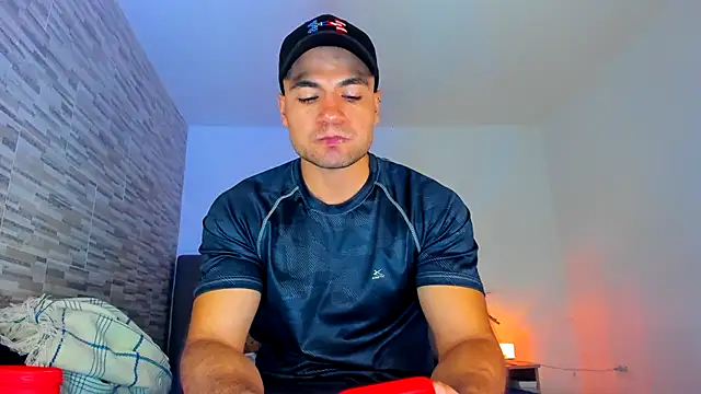 Snapshot of nicolas_herrera chatting on January 3, 2025, 1:16 am nicolas herrera online show from January 3, 2025, 1:16 am