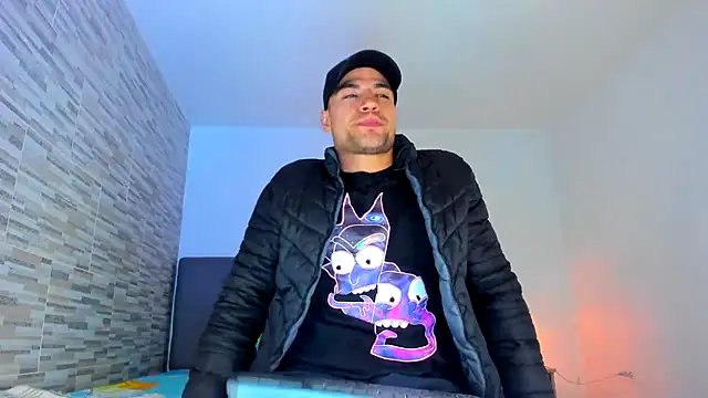 Snapshot of nicolas_herrera chatting on January 6, 2025, 1:20 am nicolas herrera online show from January 6, 2025, 1:20 am