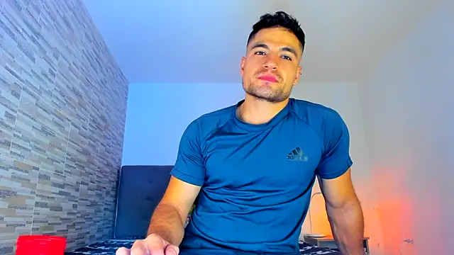Snapshot of nicolas_herrera chatting on January 17, 2025, 1:15 am nicolas herrera online show from January 17, 2025, 1:15 am