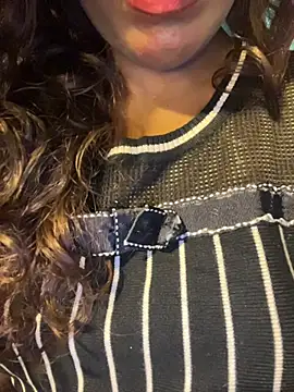 Indian-Squirt online show from March 16, 2026, 5:50 pm