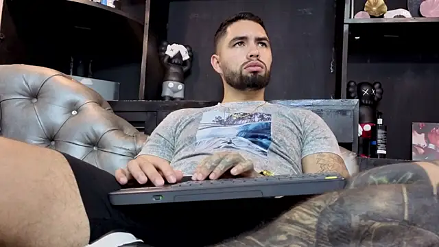 matteosantos online show from March 1, 2026, 11:56 am