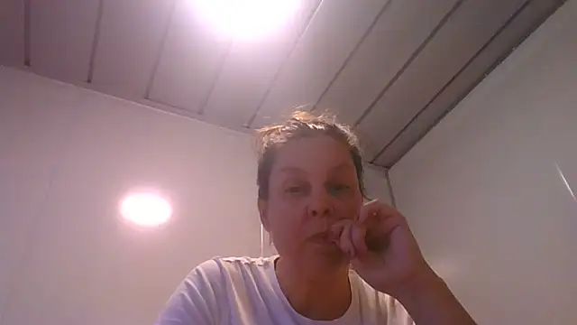 Snapshot of fulloferotic chatting on April 19, 2026, 5:34 pm fulloferotic online show from April 19, 2026, 5:34 pm