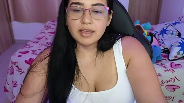 Snapshot of _anastasia chatting on February 10, 2025, 9:04 pm anastasia online show from February 10, 2025, 9:04 pm