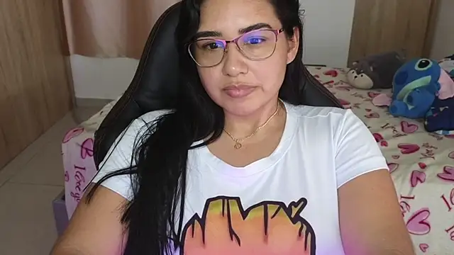Snapshot of _anastasia chatting on February 16, 2025, 12:19 am anastasia online show from February 16, 2025, 12:19 am