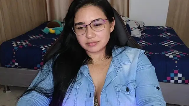 Snapshot of _anastasia chatting on February 20, 2025, 12:41 am anastasia online show from February 20, 2025, 12:41 am