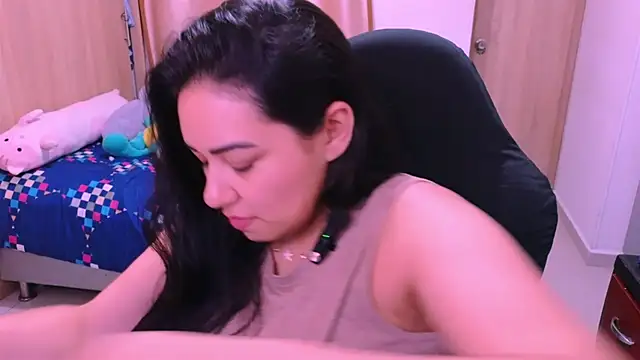 Snapshot of _anastasia chatting on June 18, 2026, 7:18 pm anastasia online show from June 18, 2026, 7:18 pm