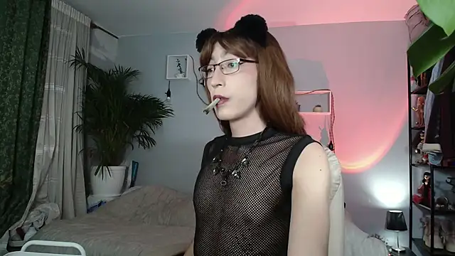 Snapshot of NicoleCortez chatting on October 3, 2025, 1:35 am NicoleCortez online show from October 3, 2025, 1:35 am