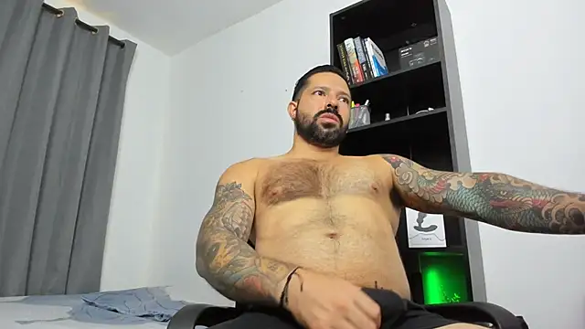 Pierre Vidal online show from January 19, 2025, 1:33 pm