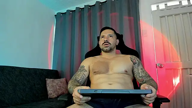 Pierre Vidal online show from October 16, 2025, 7:48 pm