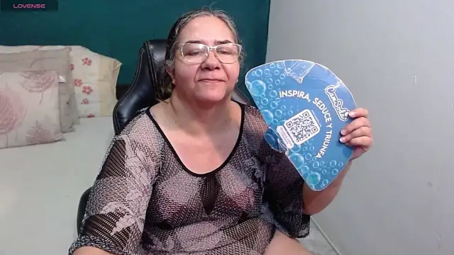 scaelettdubois online show from May 9, 2026, 2:50 am