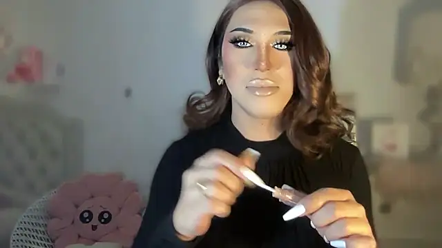 Snapshot of Ts_glamxxxx chatting on October 12, 2025, 1:26 am Ts glamxxxx online show from October 12, 2025, 1:26 am