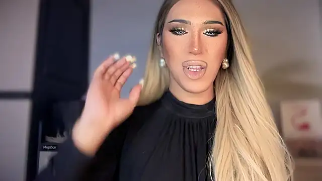 Ts glamxxxx online show from January 11, 2026, 2:05 am