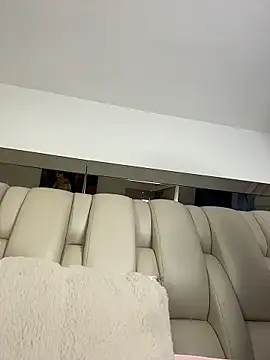 Snapshot of ALISSON_FOXXX1 chatting on February 18, 2026, 10:50 pm ALISSON FOXXX1 online show from February 18, 2026, 10:50 pm